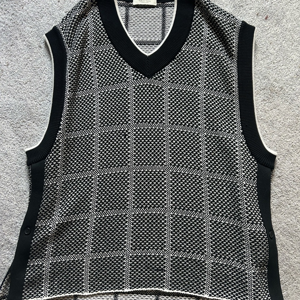 Public Tokyo oversized knit sweater vest